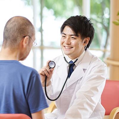 高齢者施設の健康診断のイメージ画像