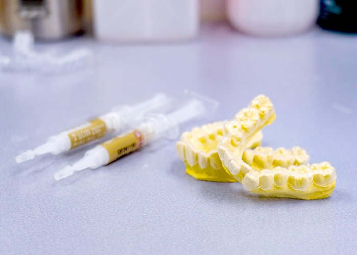 ホームホワイトニングの器具